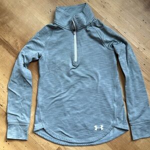 Under Armour 3/4 zip cold gear top size youth small